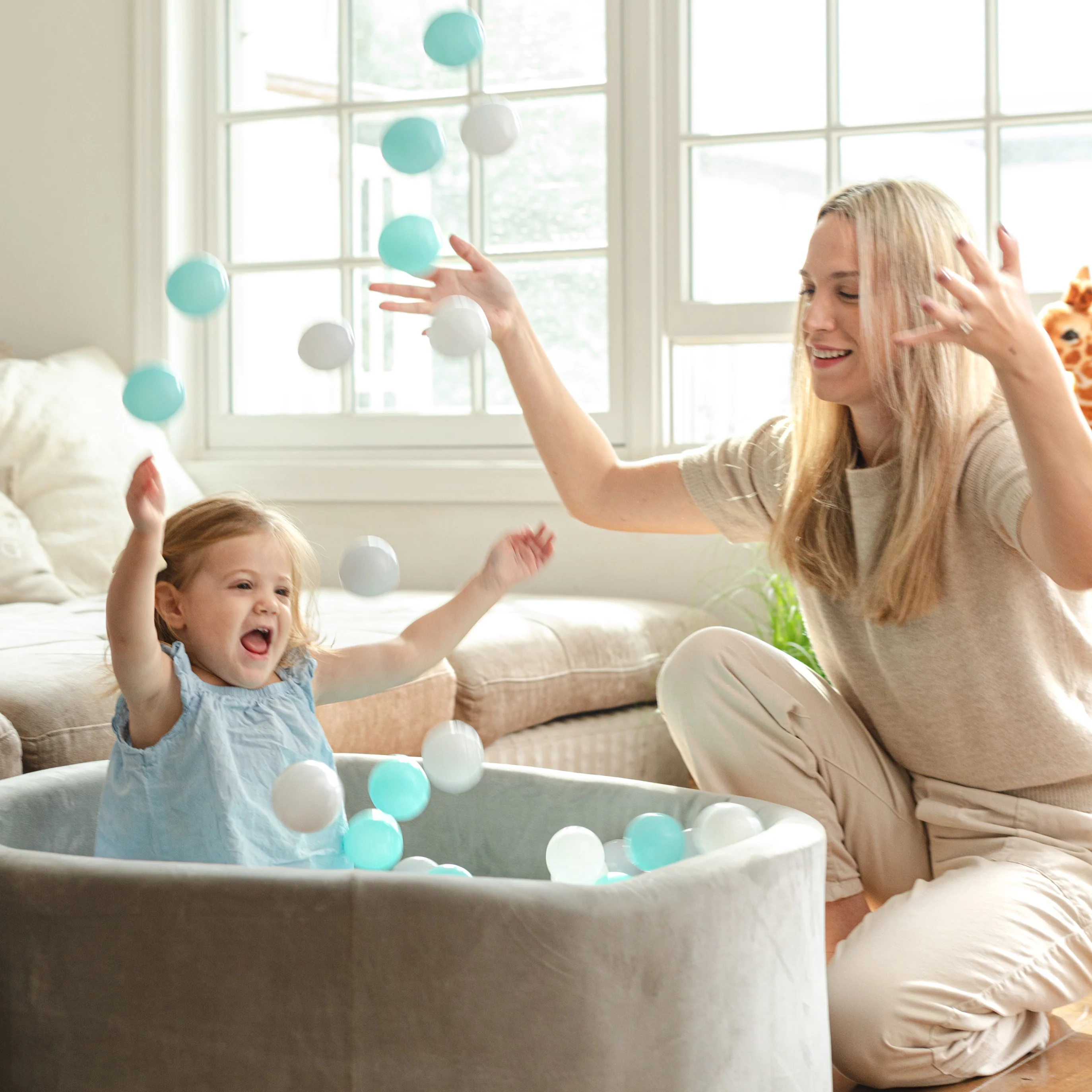 Kids' Ball Pit for Home with 200 Balls | Aqua - Image 5