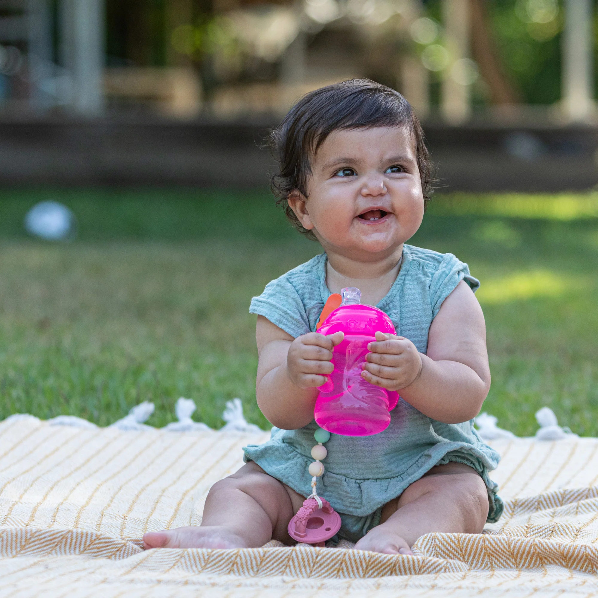 No-Spill Soft Spout Grip N' Sip Trainer Cup - Image 8